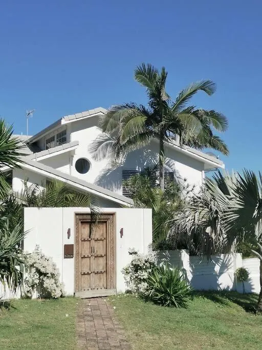 Cloud9 - Villa Byron Bay Holiday home